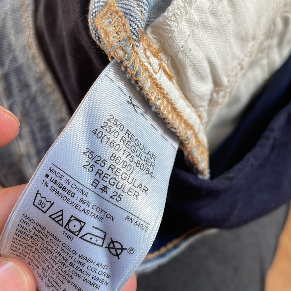 Maternity Jean Bundle - Picture 4 of 6
